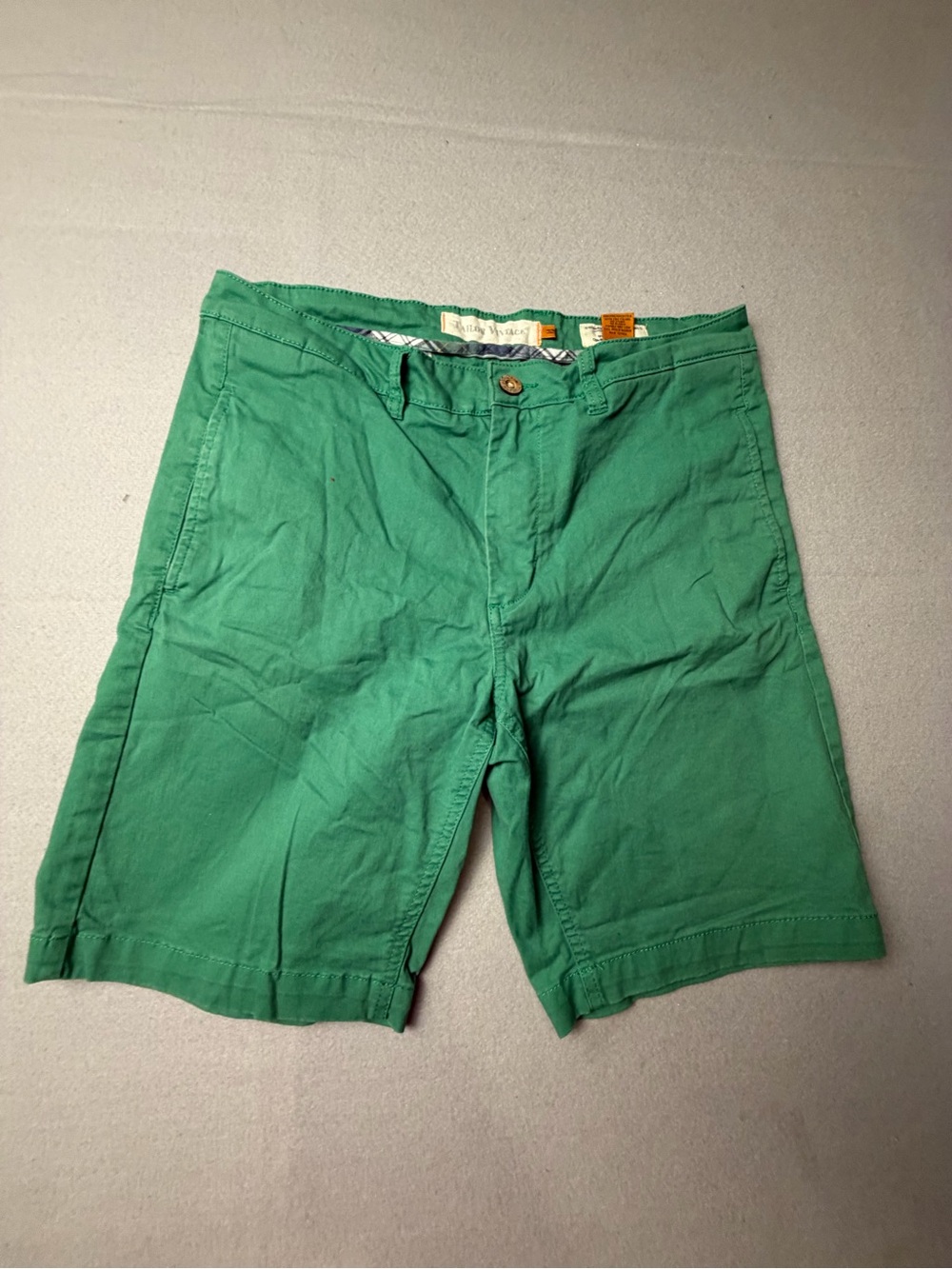 Tailor Vintage Emerald Green Flat-Front Shorts 32